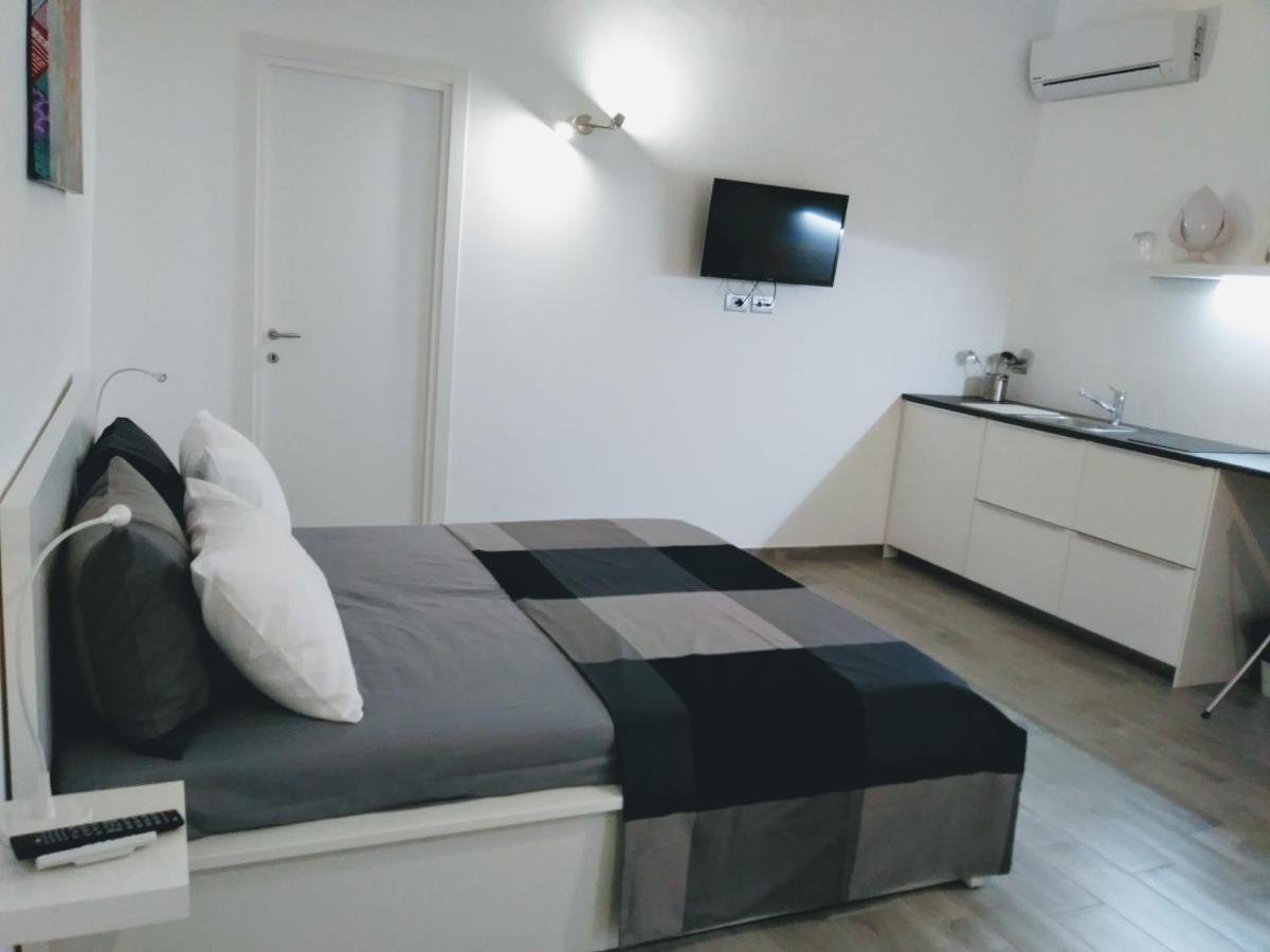 B&B 20 Archi Monopoli Kültér fotó